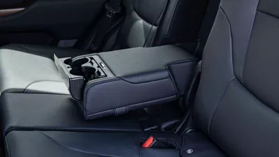 Toyota Land Cruiser VX 3.3L-18