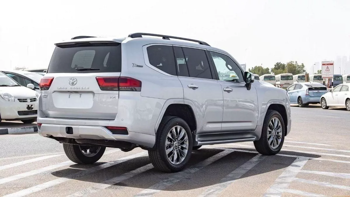 Toyota Land Cruiser VX 3.3L-2-0