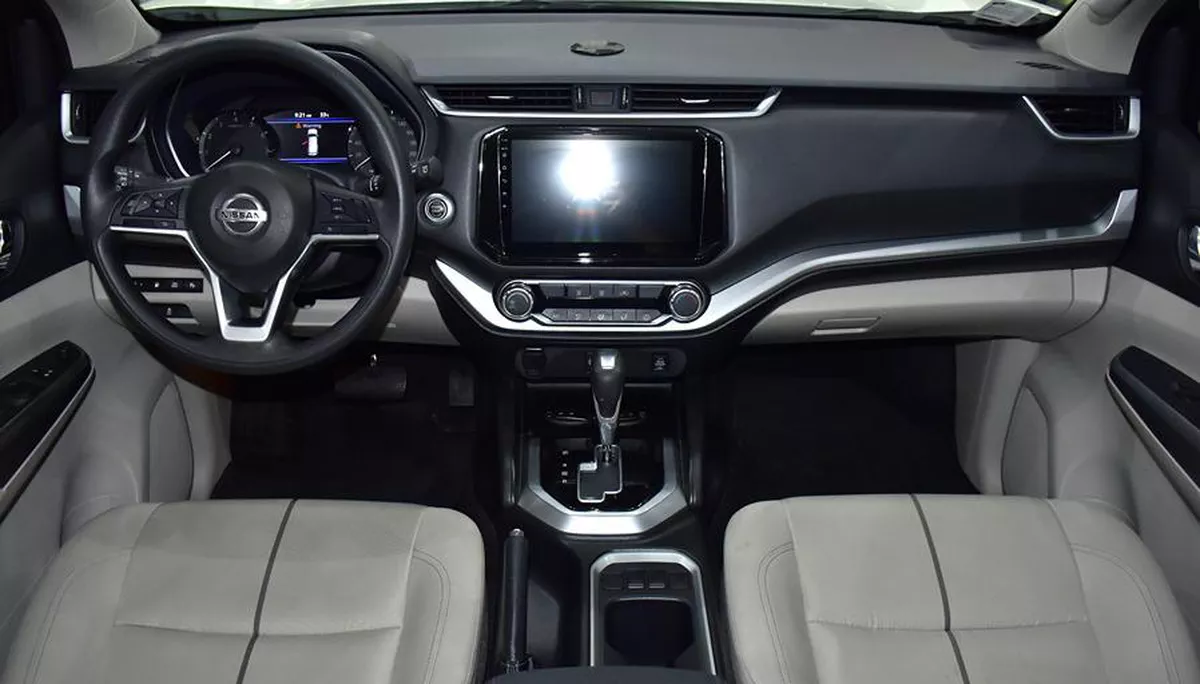 Nissan XTerra SE ( 2024 Model ) in White Color GCC Specs-3-3