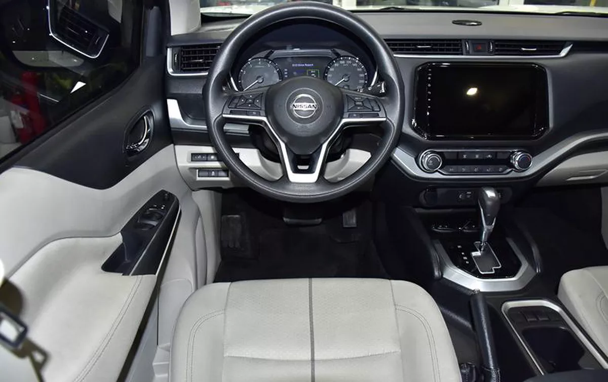 Nissan XTerra SE ( 2024 Model ) in White Color GCC Specs-13-13
