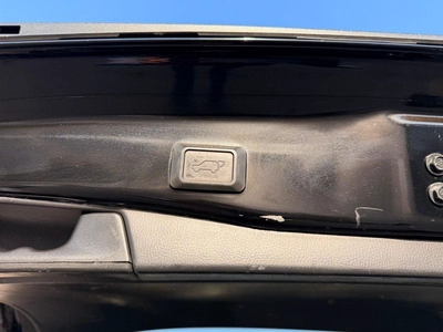 Toyota RAV4 XLE premium 2.5 L Full option-20