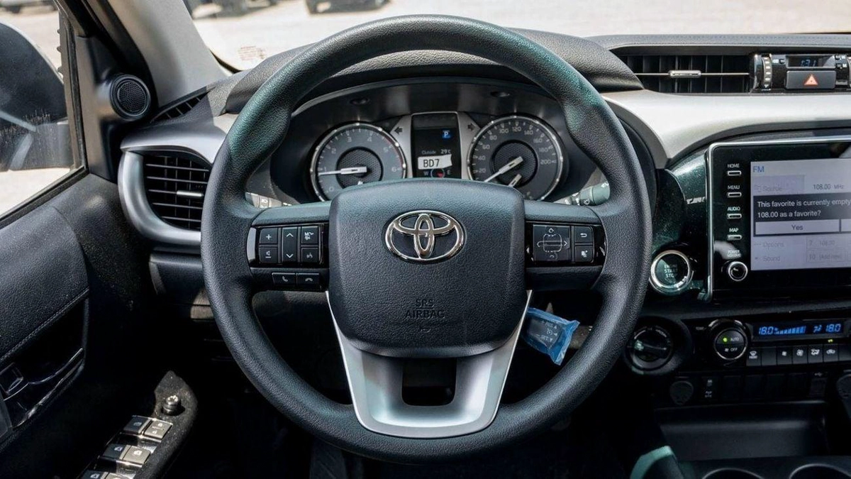 Toyota Hilux SGLX HILUX SR5 2.4L AT FULL OPTION DIESEL-13-0