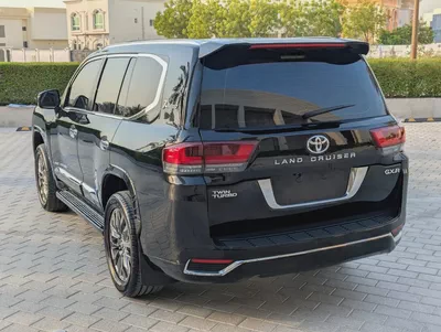2014 Toyota Land Cruiser GXR Top Facelifted 2025 Interior and Exterior Excellent Condition-3