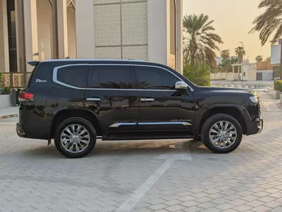 2014 Toyota Land Cruiser GXR Top Facelifted 2025 Interior and Exterior Excellent Condition-7