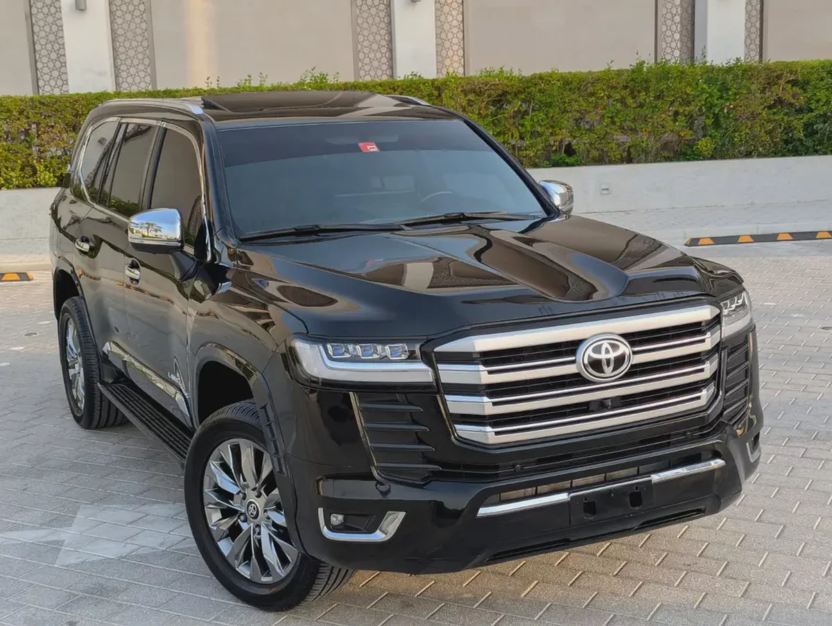 2014 Toyota Land Cruiser GXR Top Facelifted 2025 Interior and Exterior Excellent Condition