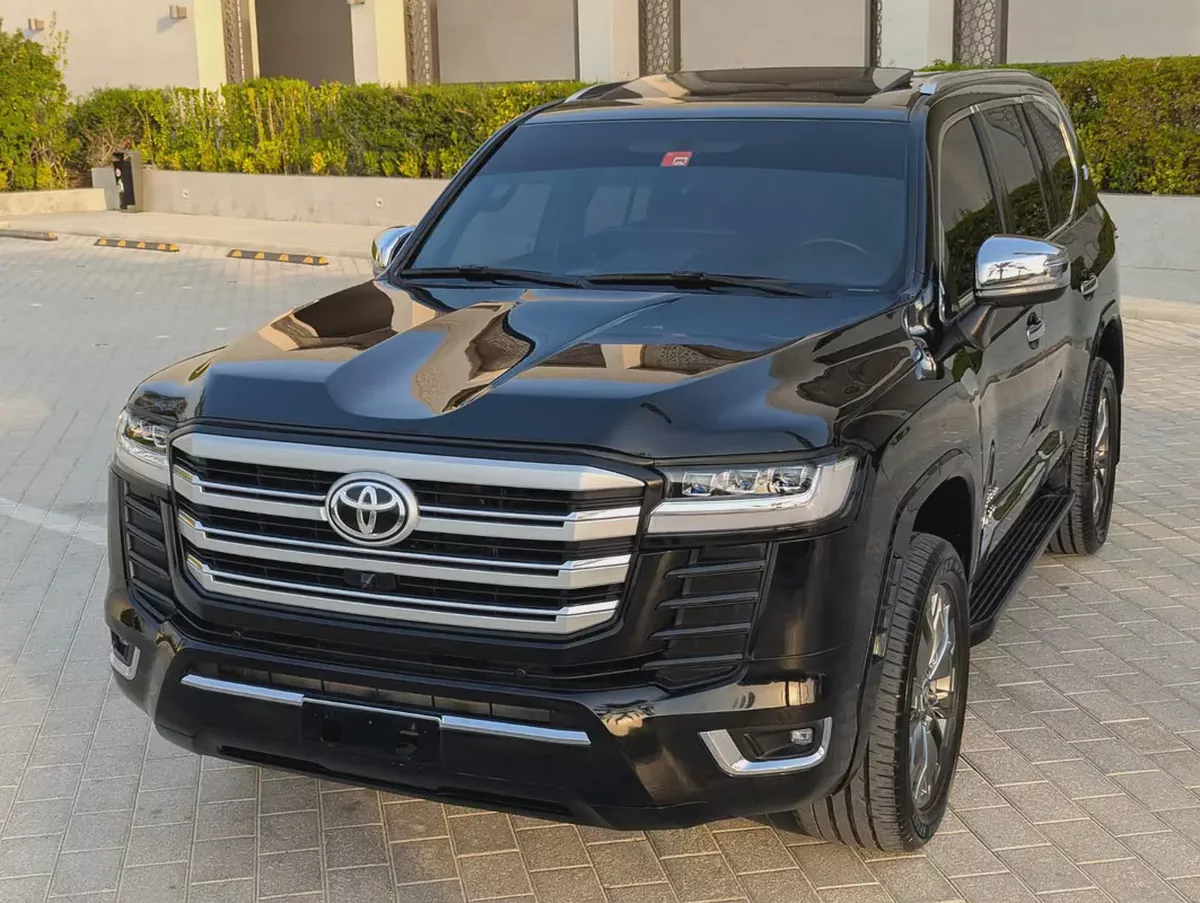 2014 Toyota Land Cruiser GXR Top Facelifted 2025 Interior and Exterior Excellent Condition-1-1