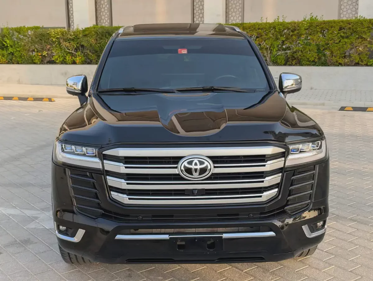 2014 Toyota Land Cruiser GXR Top Facelifted 2025 Interior and Exterior Excellent Condition-2-2