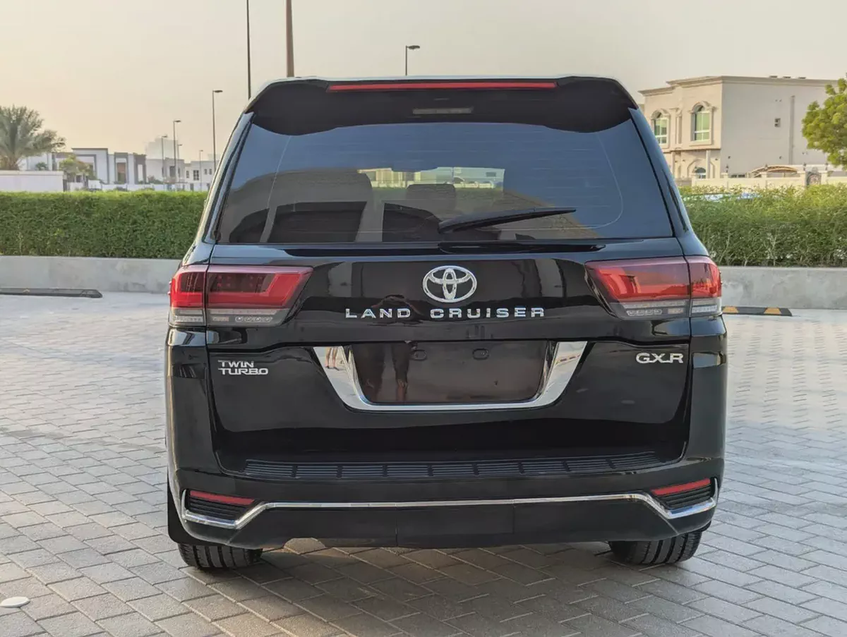 2014 Toyota Land Cruiser GXR Top Facelifted 2025 Interior and Exterior Excellent Condition-4-4