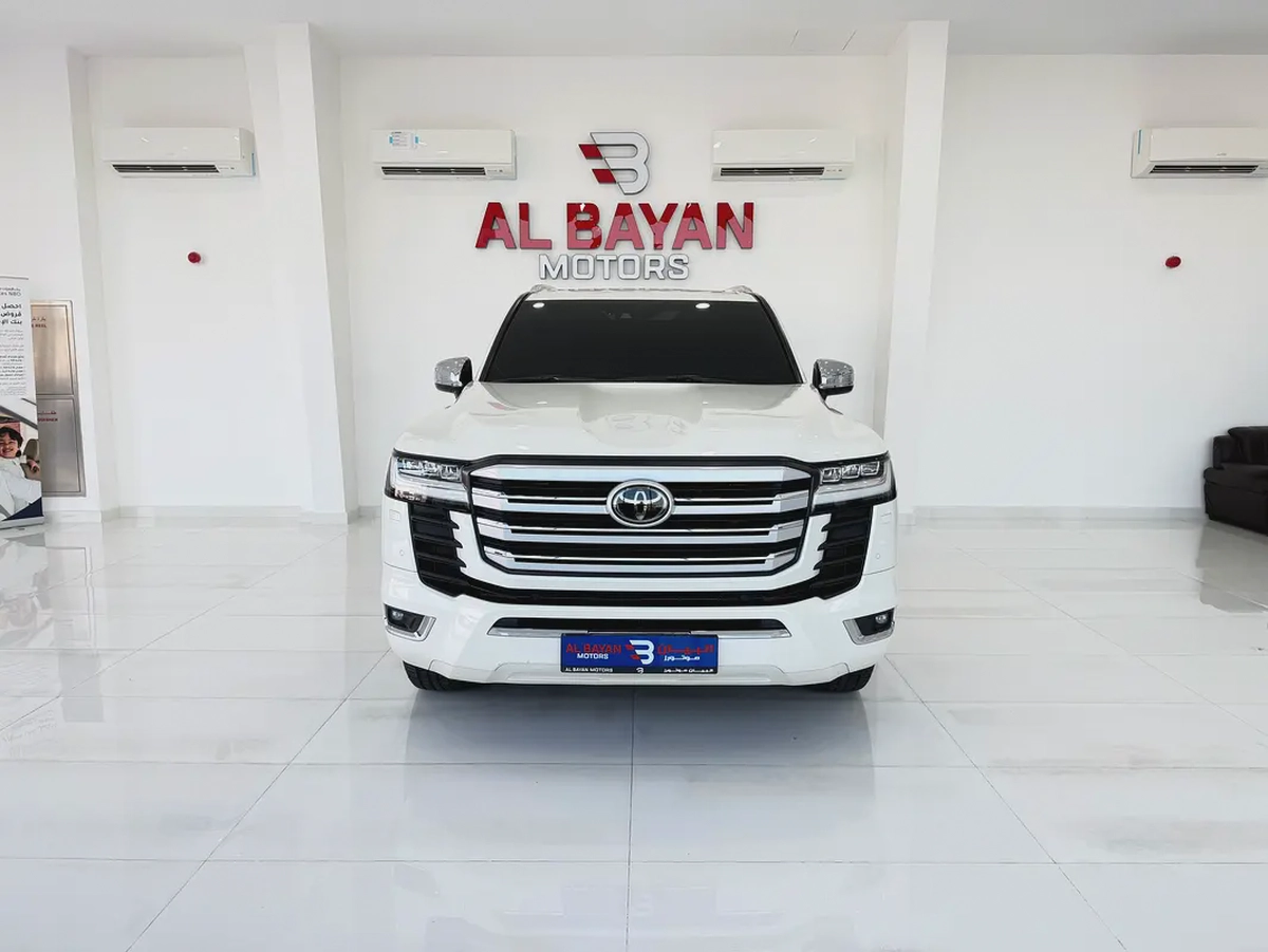 تويوتا لاند كروزر VXR 3.5L تون تيربو ابيض / بيج خليجي الفطيم Toyota Land Cruiser VXR 2023 GCC Specs-4-4