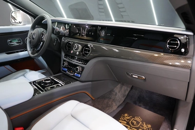 Rolls-Royce Ghost Black Badge 2024-6