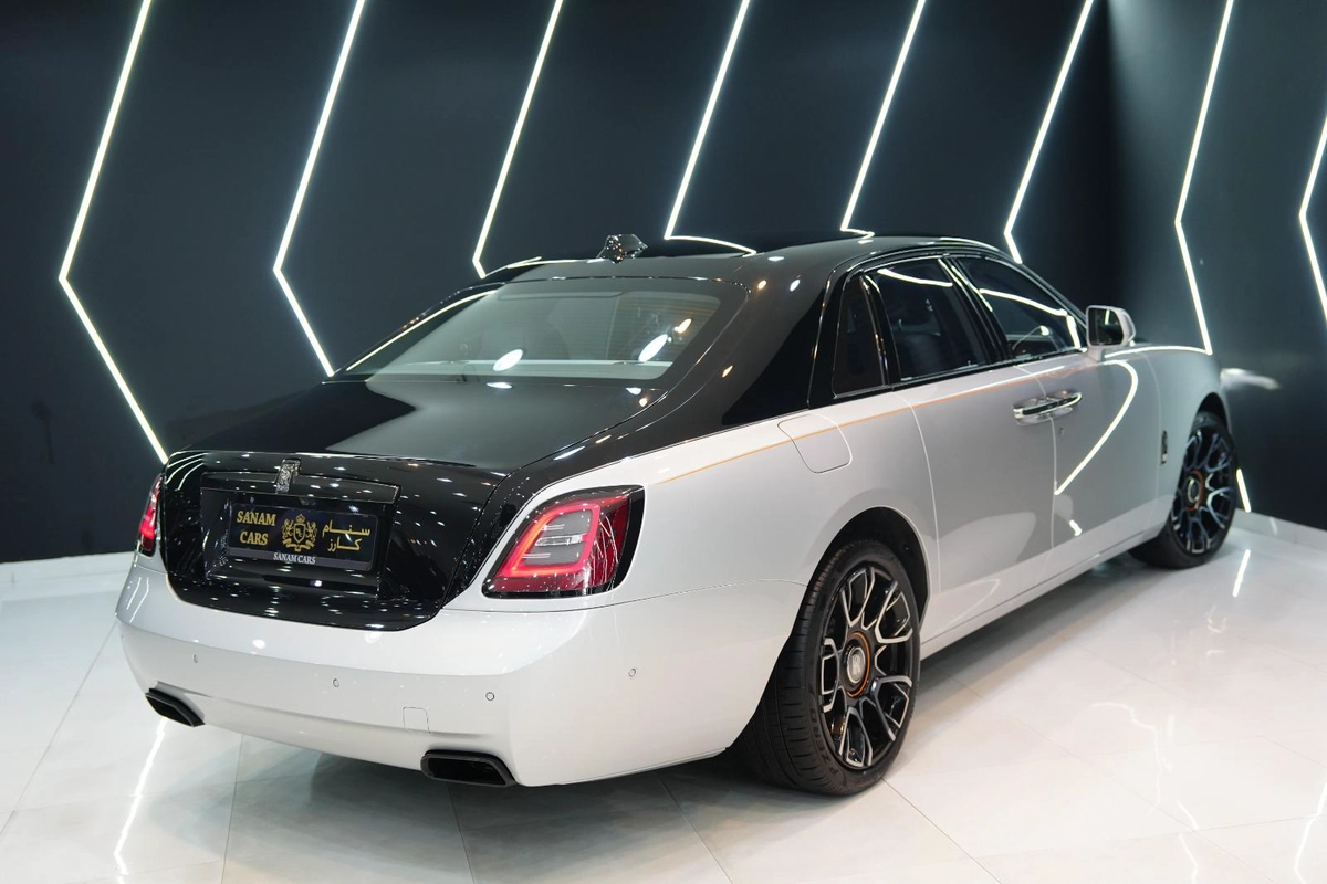 Rolls-Royce Ghost Black Badge 2024-16-16
