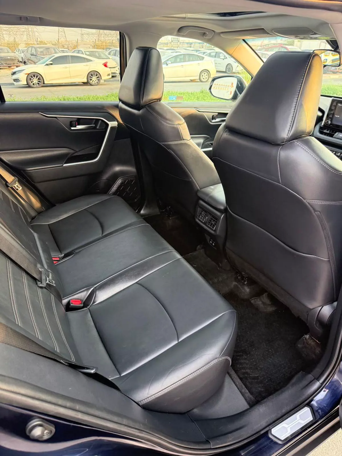 Toyota RAV4 XLE-16-0