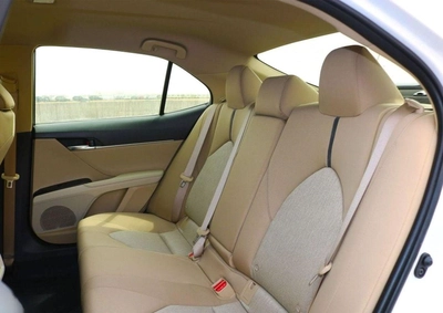 Toyota Camry LE Toyota Camry LE 2.5L Sedan FWD 8 Speed A/T Petrol-12