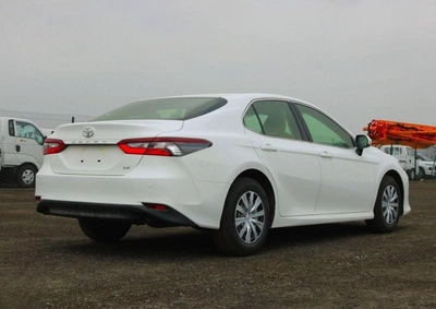 Toyota Camry LE Toyota Camry LE 2.5L Sedan FWD 8 Speed A/T Petrol-3