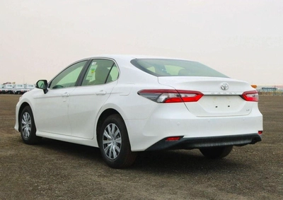 Toyota Camry LE Toyota Camry LE 2.5L Sedan FWD 8 Speed A/T Petrol-4