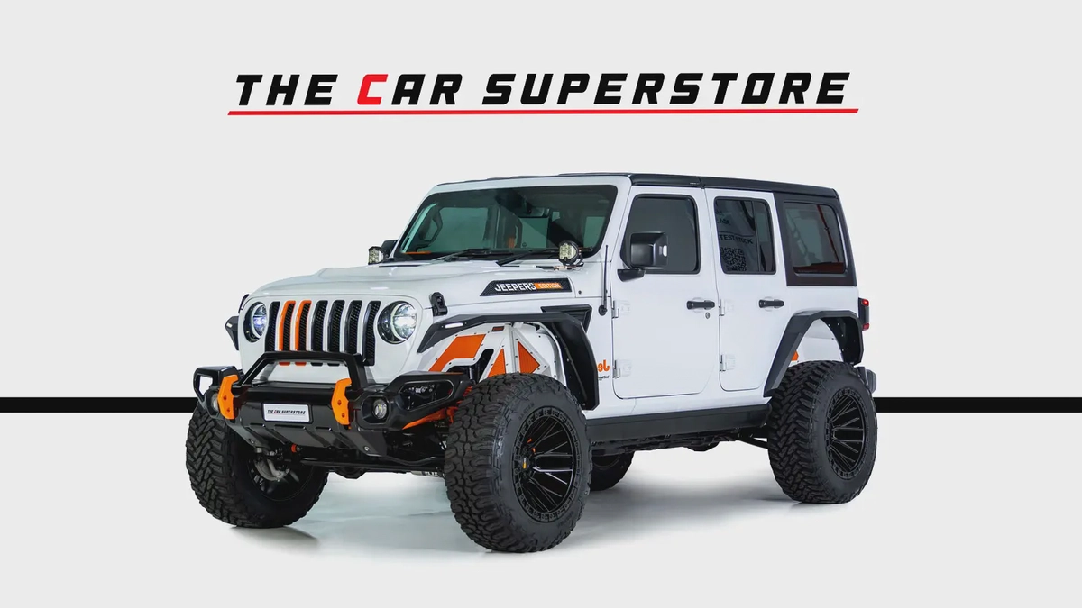 Jeep Wrangler Sport-GCC-Jeepers Edition-Upgraded-FSH-Al Futtaim Warranty and Service Contract-3-3