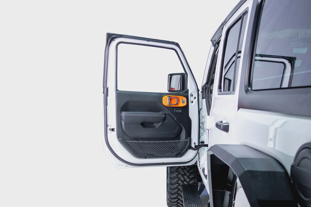 Jeep Wrangler Sport-GCC-Jeepers Edition-Upgraded-FSH-Al Futtaim Warranty and Service Contract-18-18