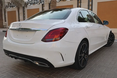 Mercedes-benz C200-131000KM-2019-GCC Specs-2