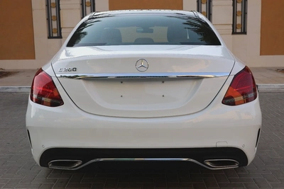 Mercedes-benz C200-131000KM-2019-GCC Specs-7