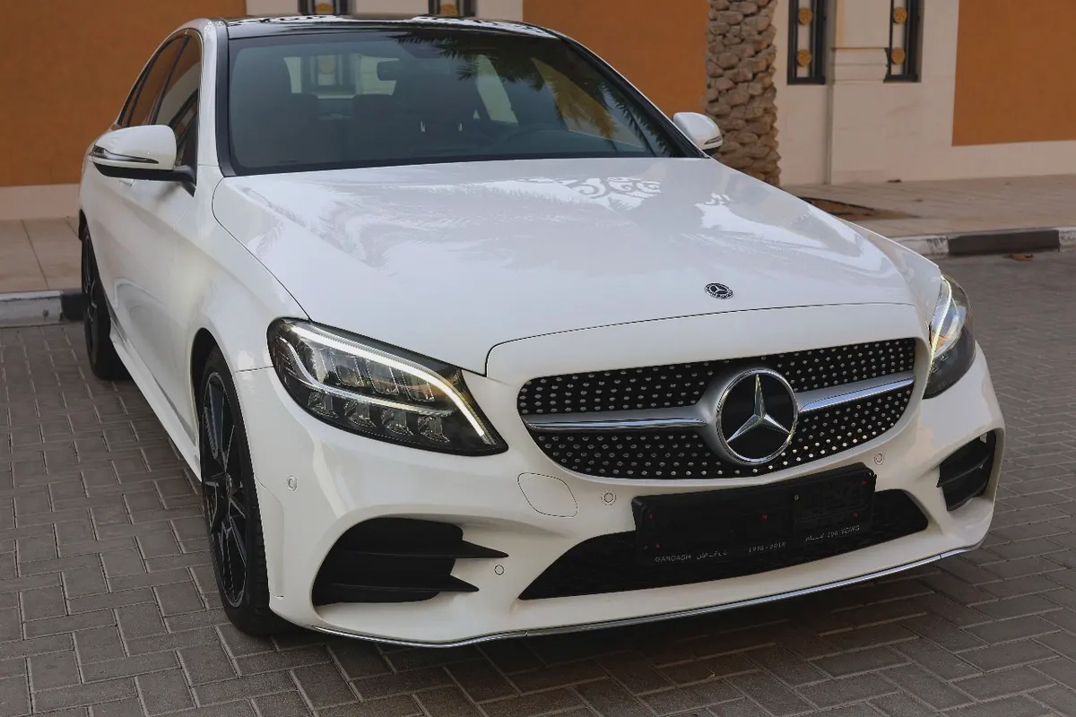 Mercedes-benz C200-131000KM-2019-GCC Specs-5-5