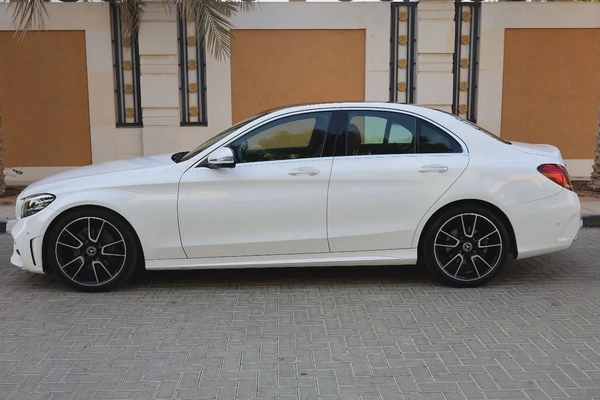 Mercedes-benz C200-131000KM-2019-GCC Specs