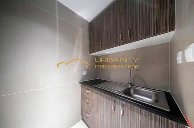 Premium Fully Furnished Office | 13 Workstations | Manager’s Room | Near Metro | Regal Tower, Business Bay-4