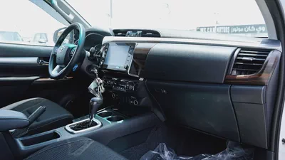 Toyota Hilux Double Cab DLS 2.8 DIESEL MODEL 2026 GCC Specs-9