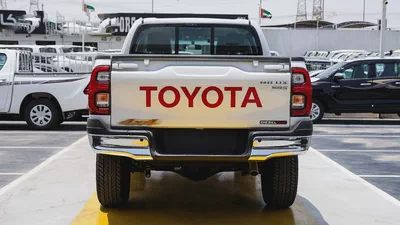 Toyota Hilux Double Cab DLS 2.8 DIESEL MODEL 2026 GCC Specs-7