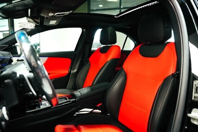 2024 Mercedes-Benz A-Class A 35 AMG - GCC Specs - Like New!-12