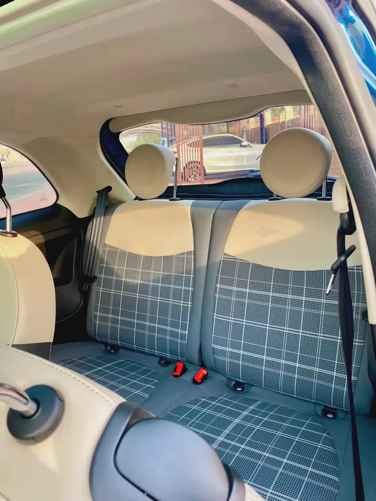 2020 FIAT 500 PANDA || GCC || LOW MILEAGE || ORIGINAL PAINT || EXCELLENT CONDITION-10-10
