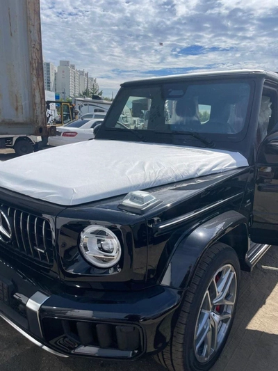 Mercedes Benz G63 AMG 4MATIC SUV-1