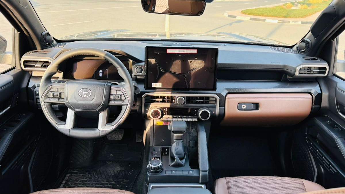 TOYOTA FORTUNER LIMITED 4.0L V6 PETROL 2026-5-5