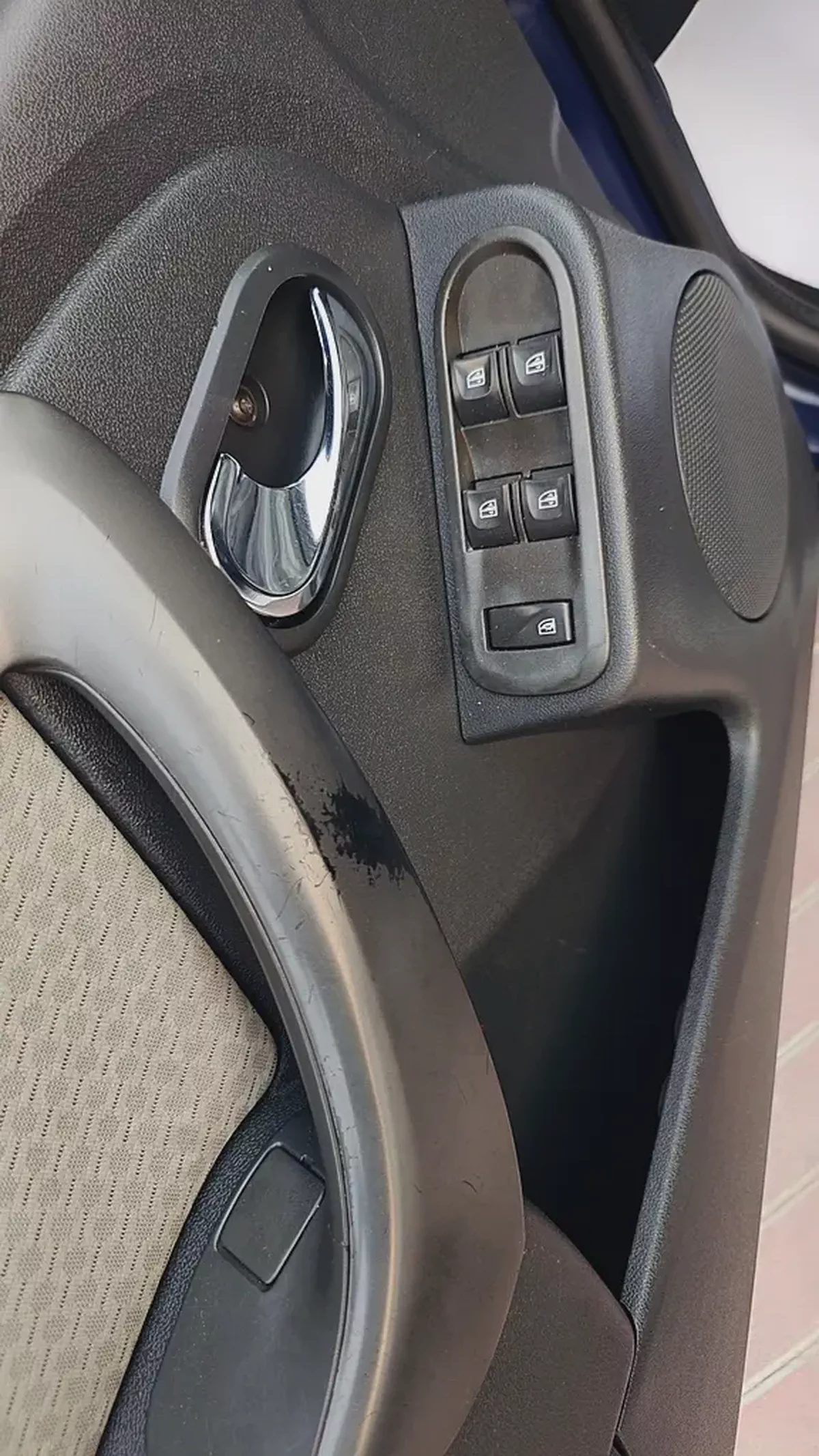 Renault Duster 2018 GCC Specs - Well Maintained-15-15