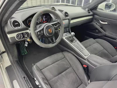 2020 Porsche Cayman GT4  | Low Mileage | GCC Spec | Al Nabooda warranty 2027-11