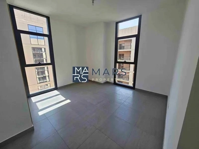 Luxury 2bhk apartment available for rent:82K-8