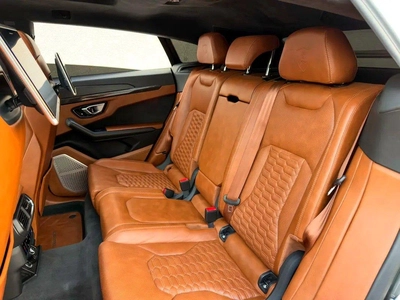 For sale Lamborghini Urus I, 4.0 l, 2019 in Dubai-14