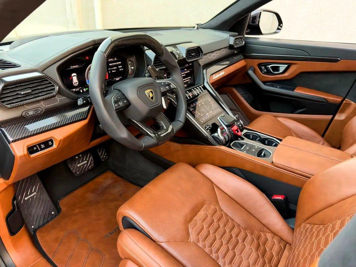 For sale Lamborghini Urus I, 4.0 l, 2019 in Dubai-5-5