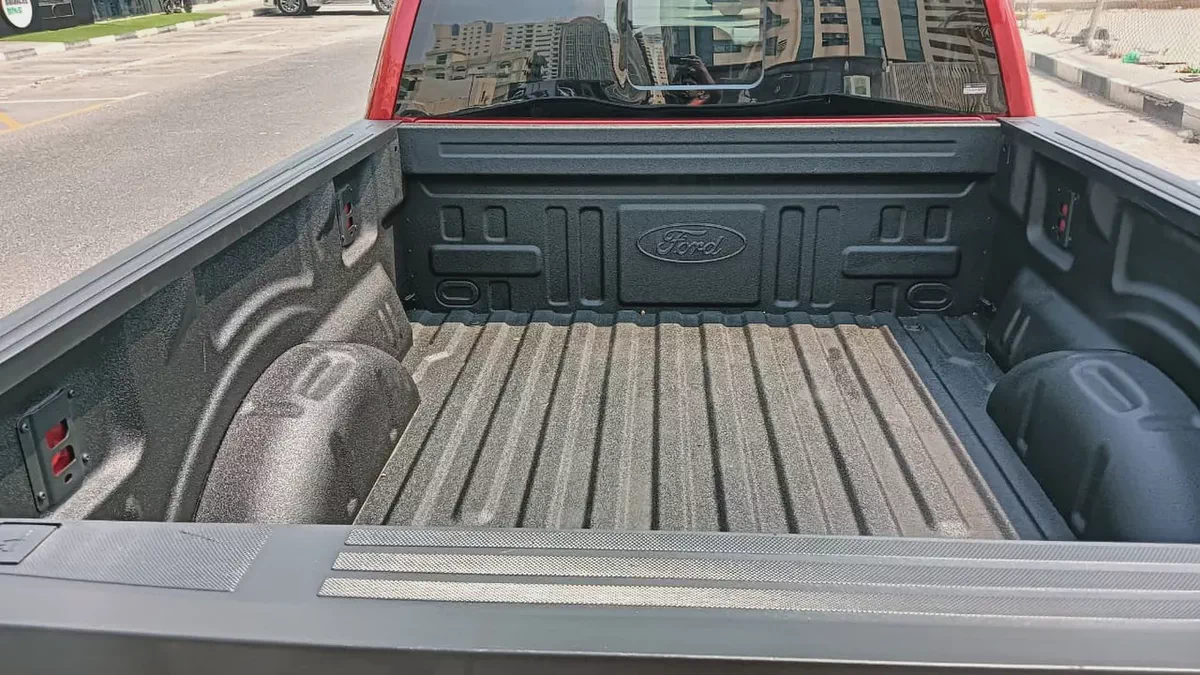2024 Ford F-150 XLT Canadian Specs-8-8