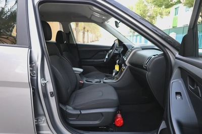 HYUNDAI CRETA COMFORT 1.5L - GCC SPECS - UNDER WARRANTY - FULL SERVICE HISTORY - ACCIDENT FREE --17