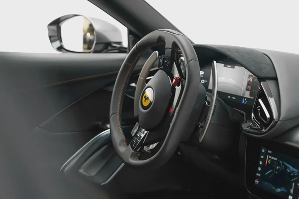 2025 FERRARI 12CILINDRI WITH 7 YEARS SERVICE CONTRACT