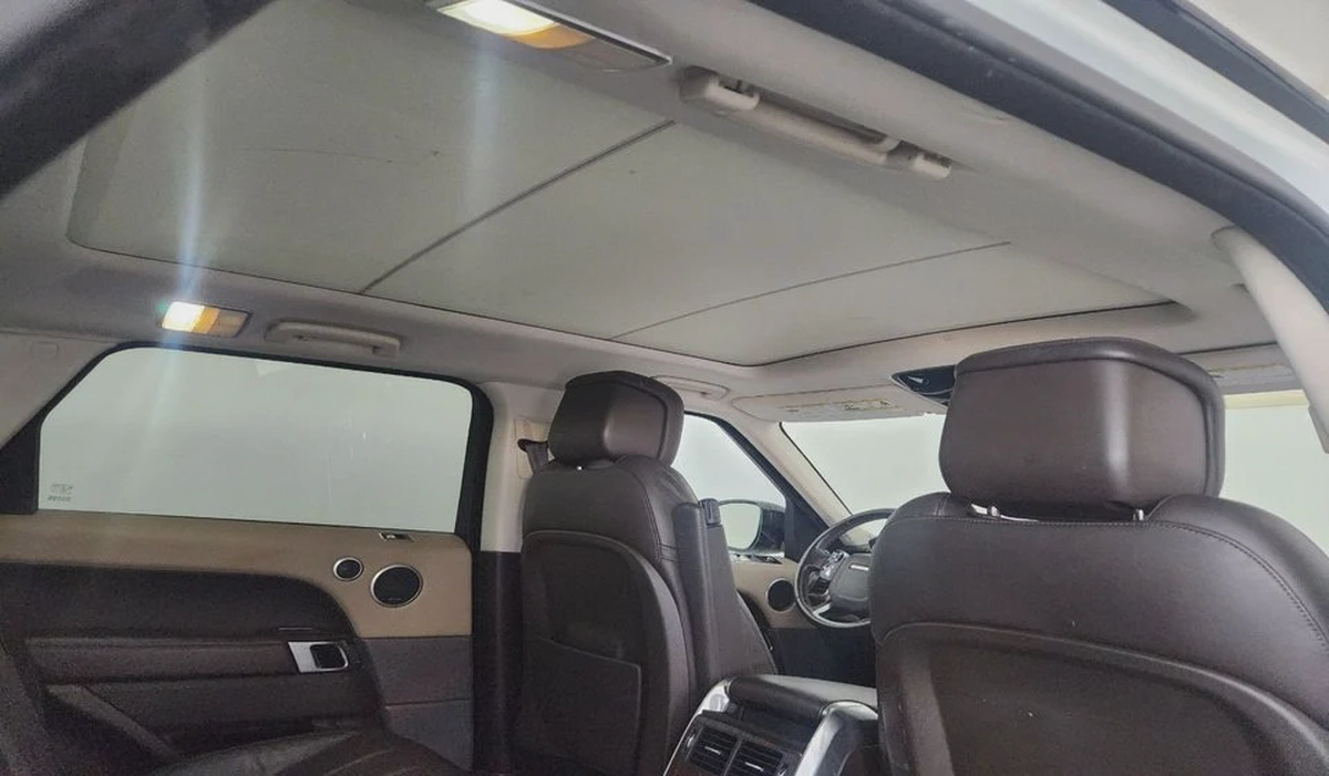 Land Rover Range Rover Sport HSE DYNAMIC 3.0L-6CYL- Excellent Condition American Specs-3-3