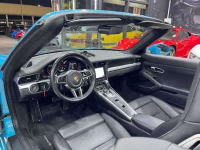 Porsche 911 CARRERA 3.6L Convertible Porsche 911 2018-16