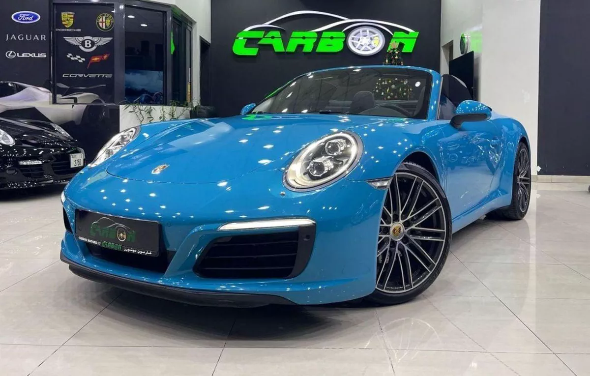 Porsche 911 CARRERA 3.6L Convertible Porsche 911 2018-2-0