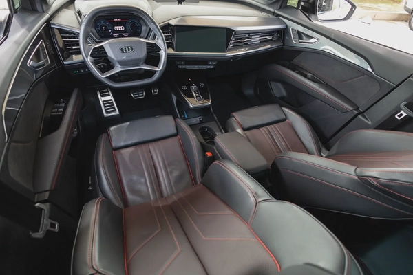 Audi Q5 e-tron