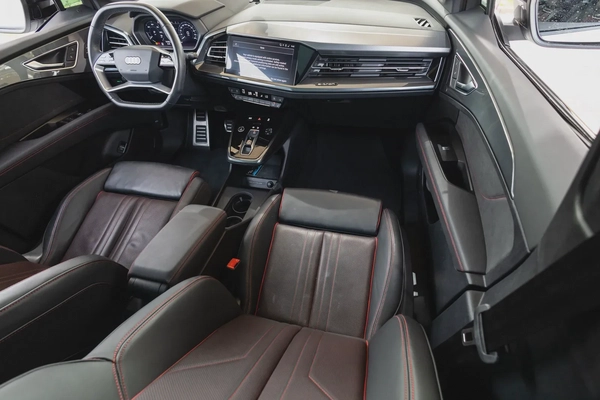 Audi Q5 e-tron
