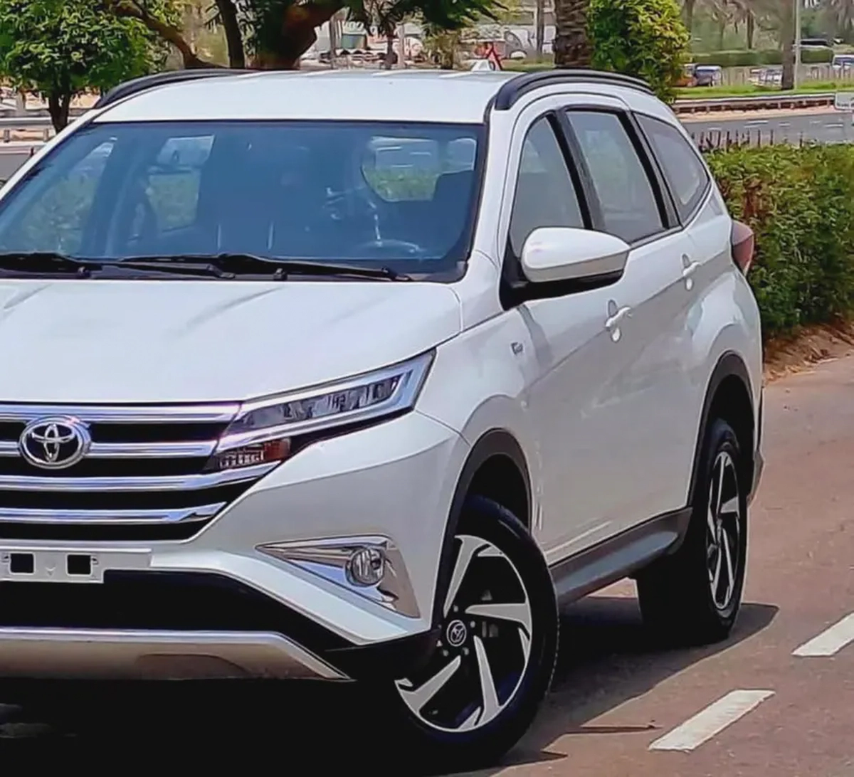Toyota Rush GX 2023 Cash, ZERO DP, Inhouse finance GCC Specs-5-5