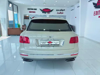 Bentley Bentayga W12 2017-8