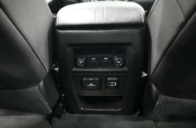 GCC | Traverse | 7 Seater | AED 1150 monthly | Free Insurance and Registration-2