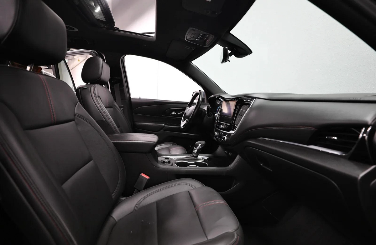 GCC | Traverse | 7 Seater | AED 1150 monthly | Free Insurance and Registration-13-13