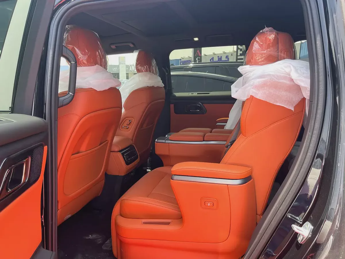 Rox 01 VIP 2026 Chinese Specs - Brand New SUV / EVS Warranty And Service Contact 5 Years 6-Seater-10-10